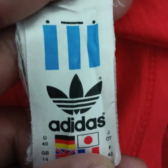Addidas Authentic Graphic Tshirt - Picture 4 of 5